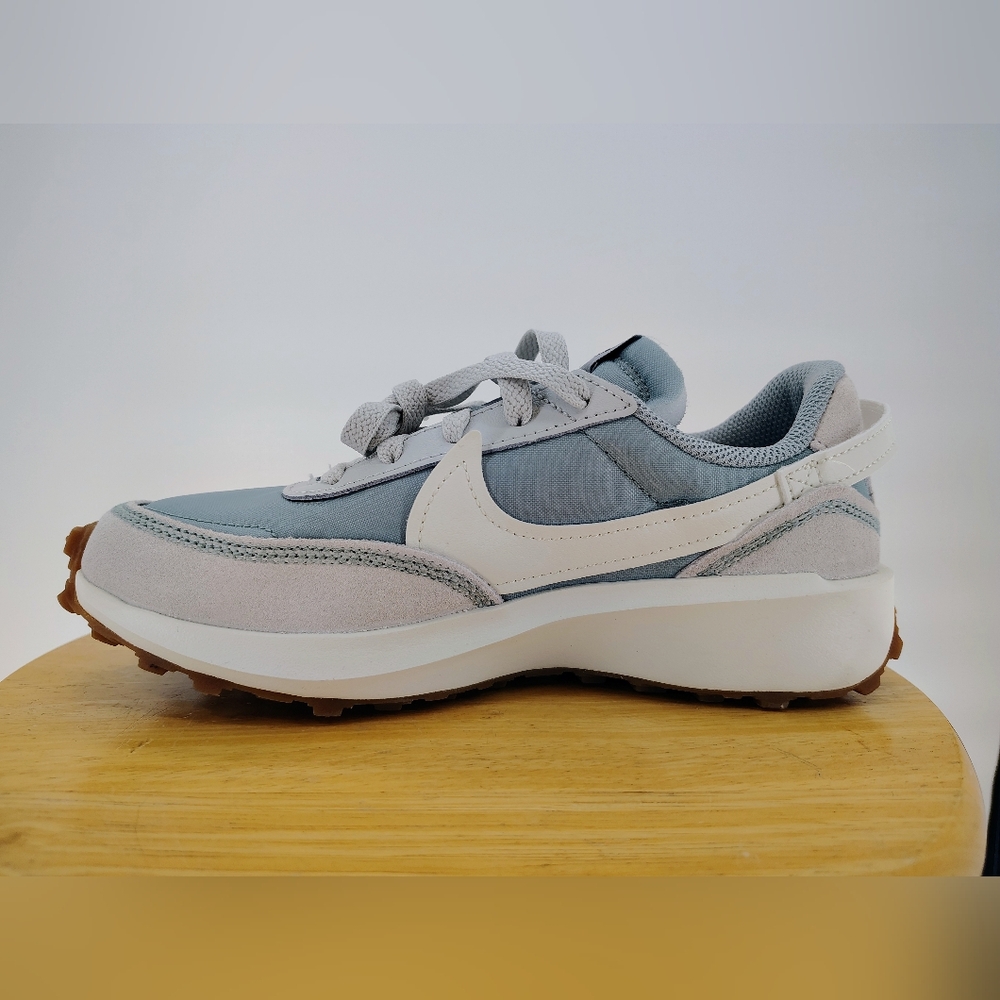 Nike Waffle Debut Sneakers Light Pumice Sail-photon Dust Size 6